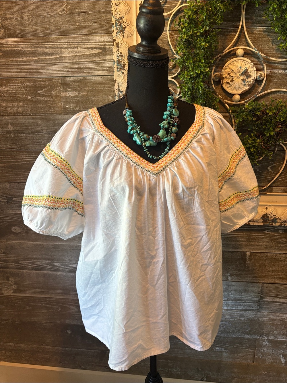 NWT Loft (Size XL) White Embroidered V-Neck Women’s Cotton Peasant Top